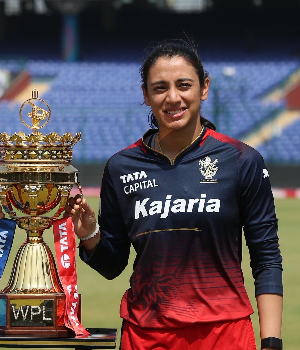 After RCB wins WPL 2024, Virat Kohli video calls Smriti Mandhana to celebrate.